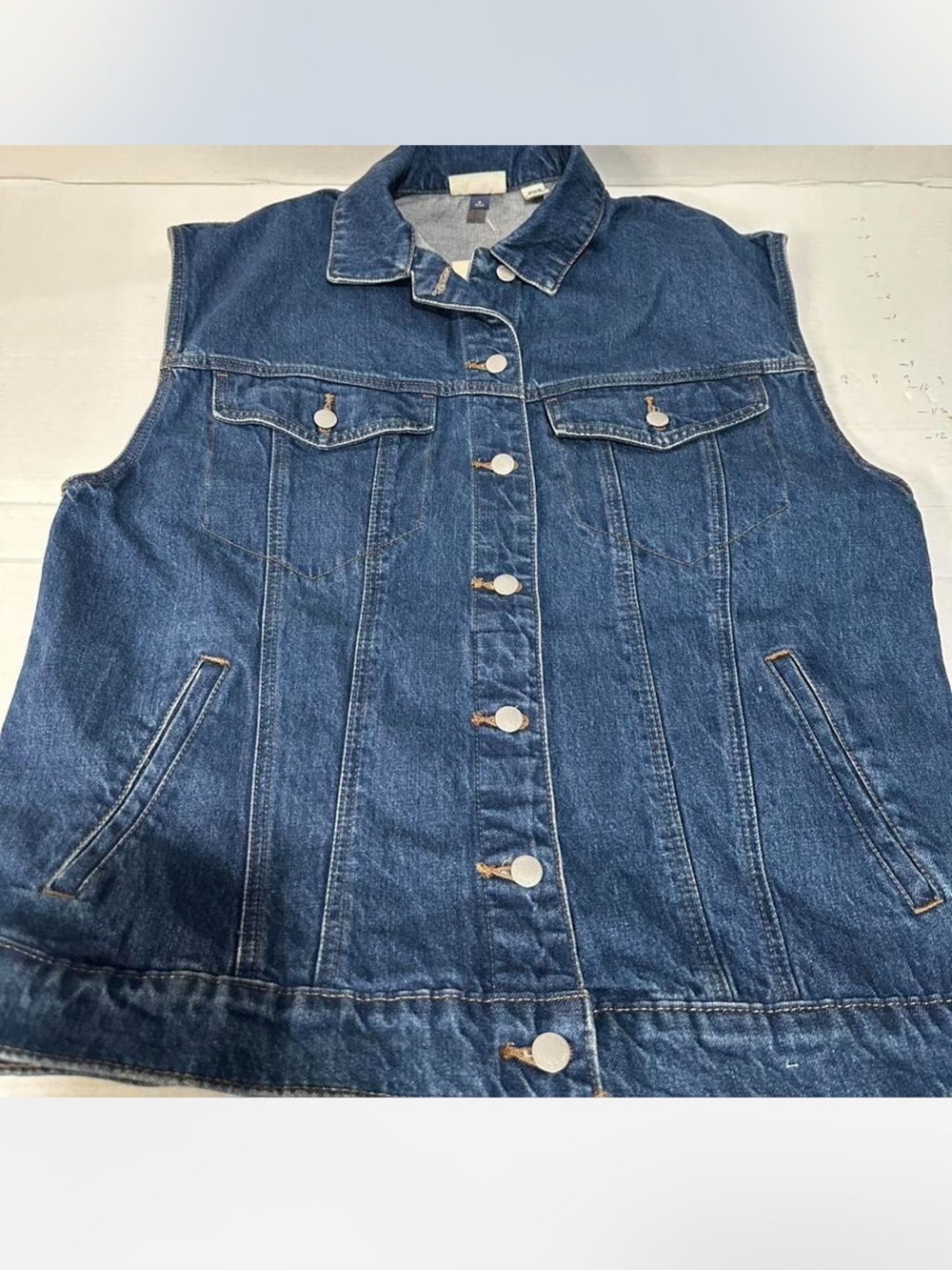 Universal thread Classic Sleeveless Dark Blue Denim Vest